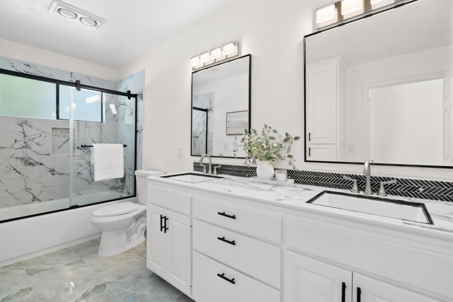 Detail Gallery Image 27 of 59 For 607 Saint Andrews Dr, Aptos,  CA 95003 - 5 Beds | 2/1 Baths