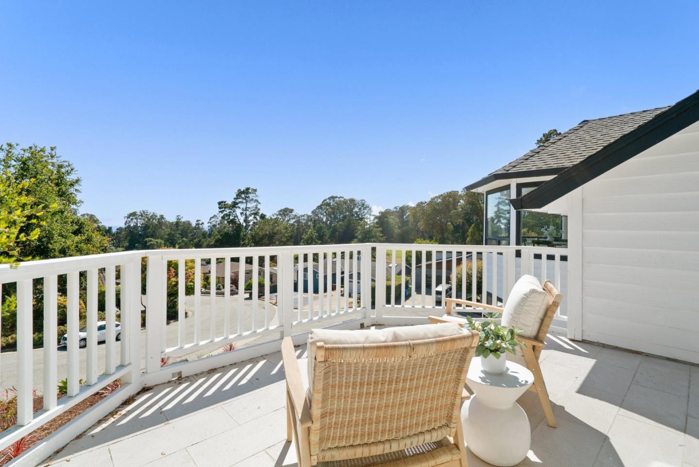 Detail Gallery Image 50 of 59 For 607 Saint Andrews Dr, Aptos,  CA 95003 - 5 Beds | 2/1 Baths