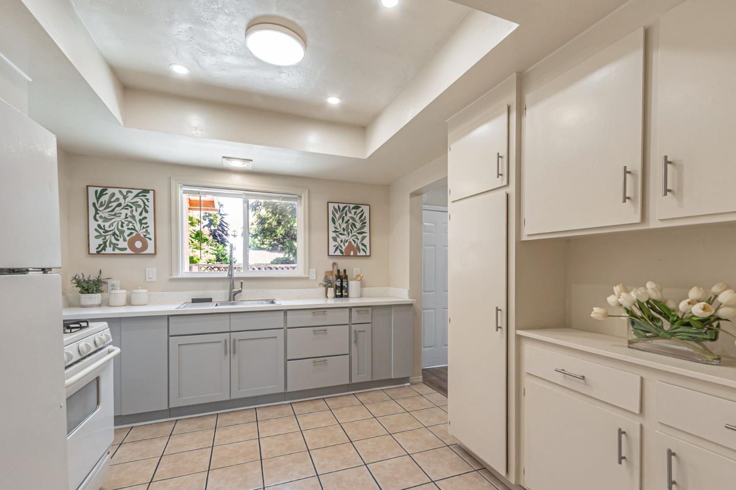 Detail Gallery Image 13 of 51 For 295 N 16th St, San Jose,  CA 95112 - 4 Beds | 2 Baths