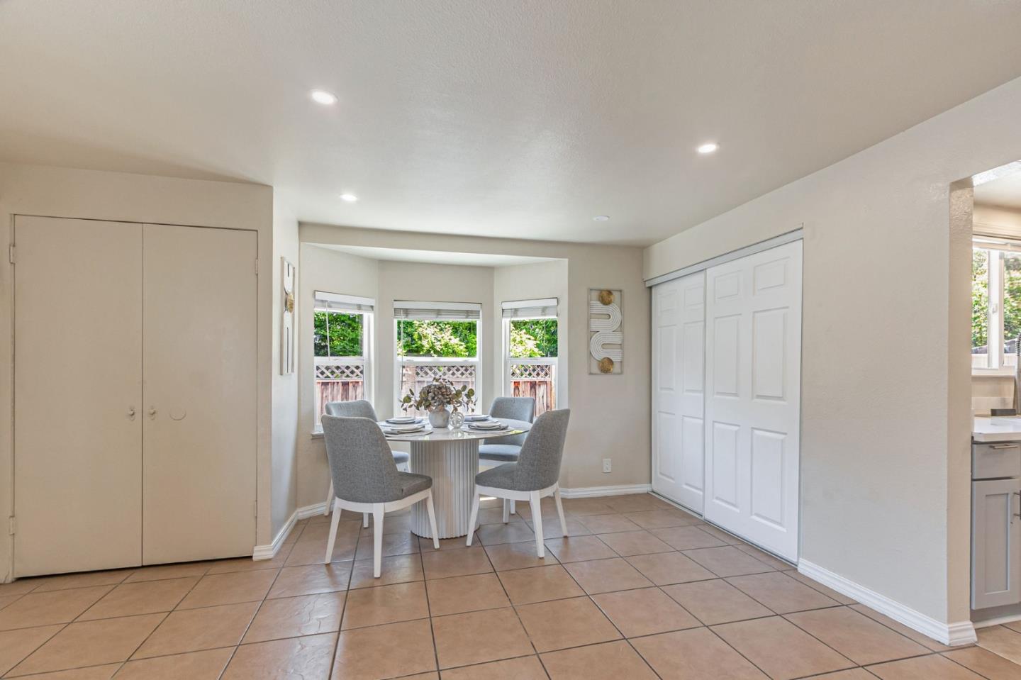Detail Gallery Image 17 of 51 For 295 N 16th St, San Jose,  CA 95112 - 4 Beds | 2 Baths