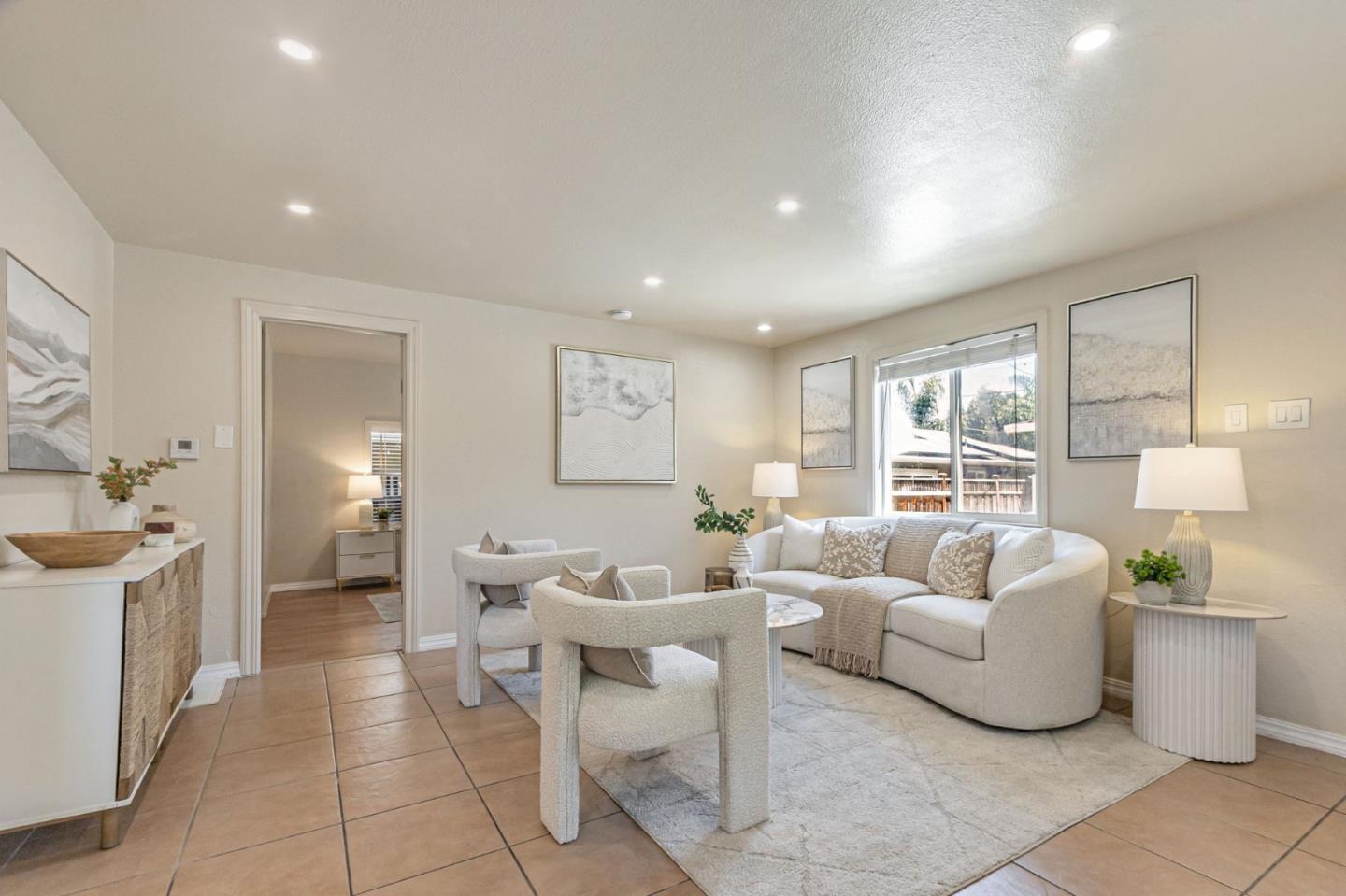 Detail Gallery Image 2 of 51 For 295 N 16th St, San Jose,  CA 95112 - 4 Beds | 2 Baths