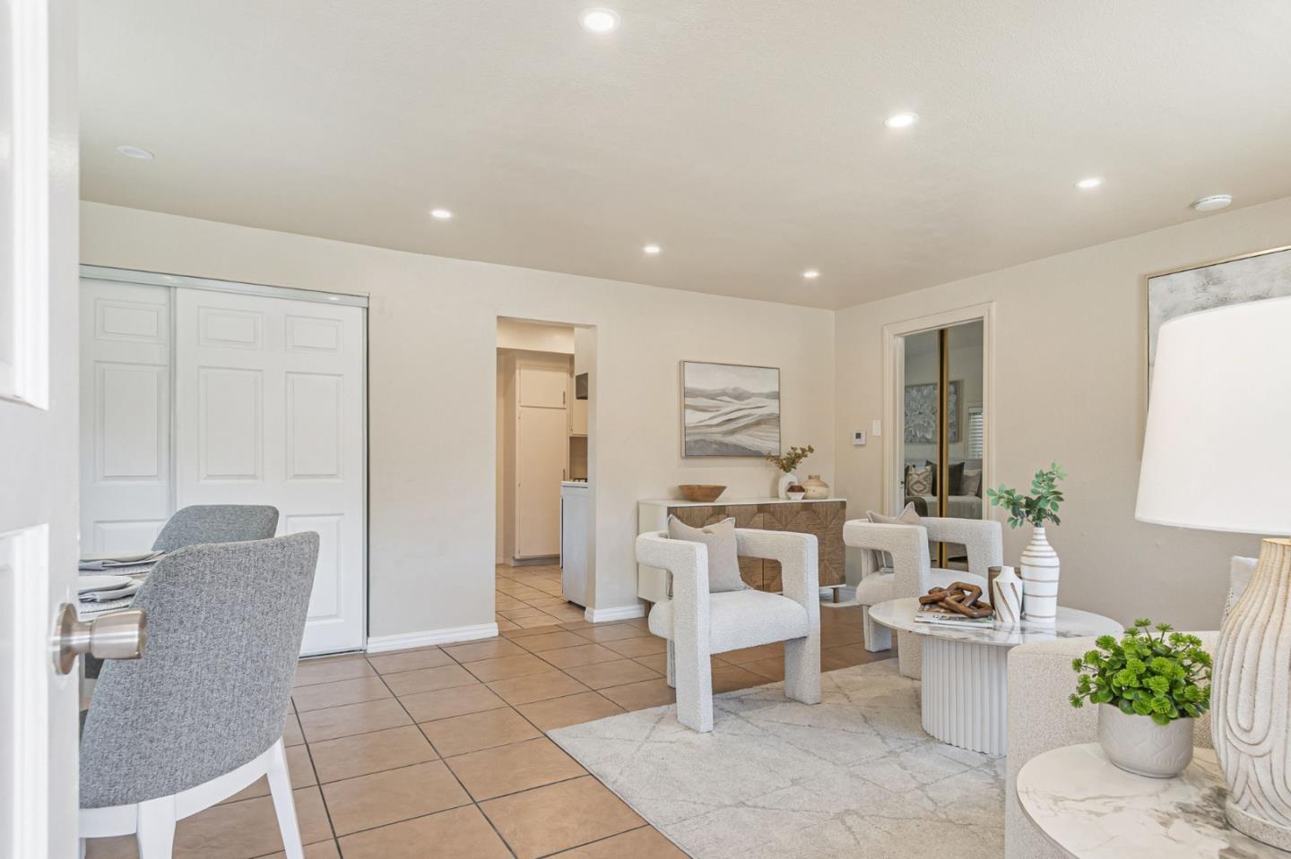 Detail Gallery Image 3 of 51 For 295 N 16th St, San Jose,  CA 95112 - 4 Beds | 2 Baths