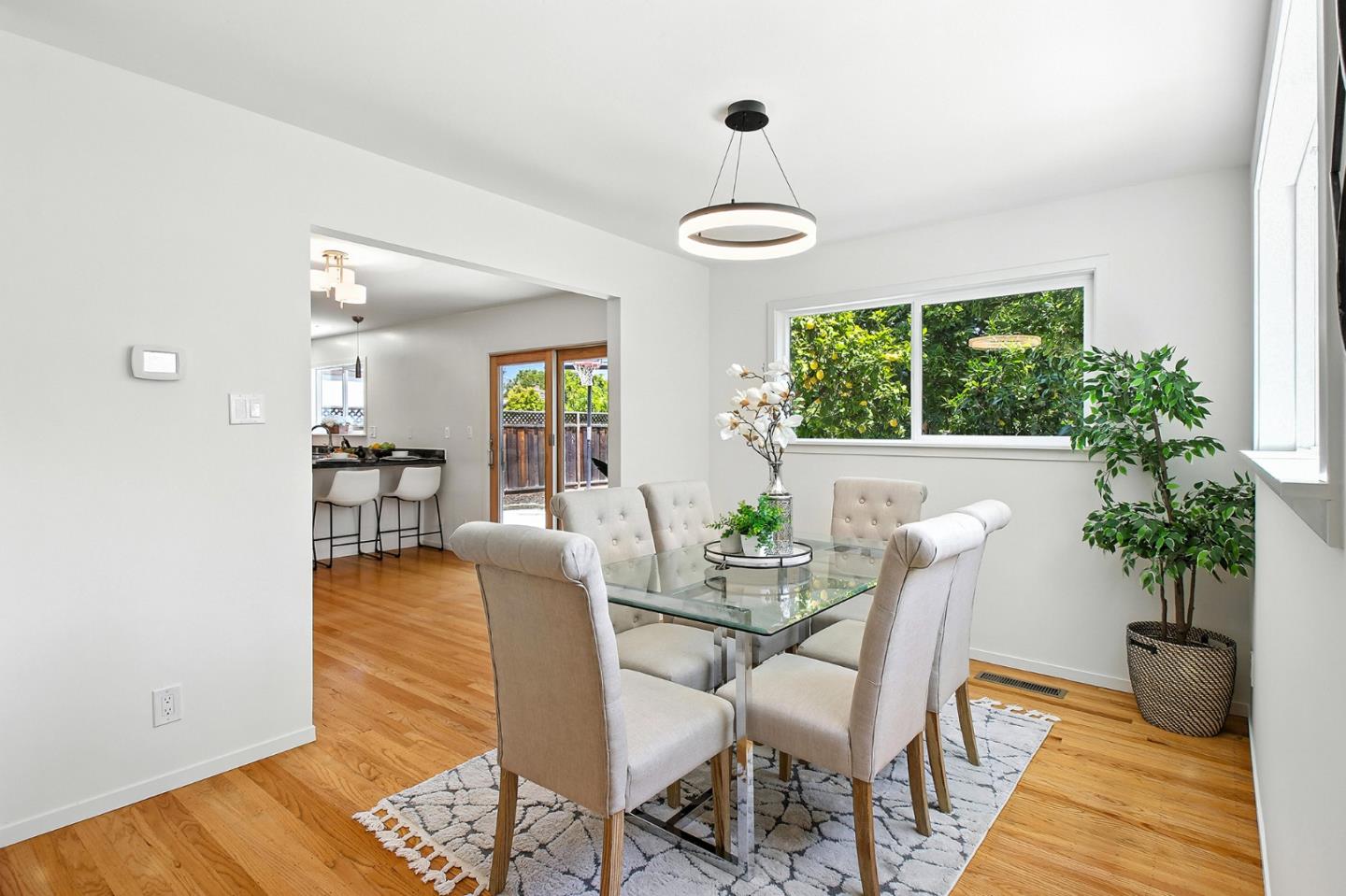 Detail Gallery Image 12 of 56 For 268 S Bernardo Ave, Sunnyvale,  CA 94086 - 4 Beds | 2/1 Baths