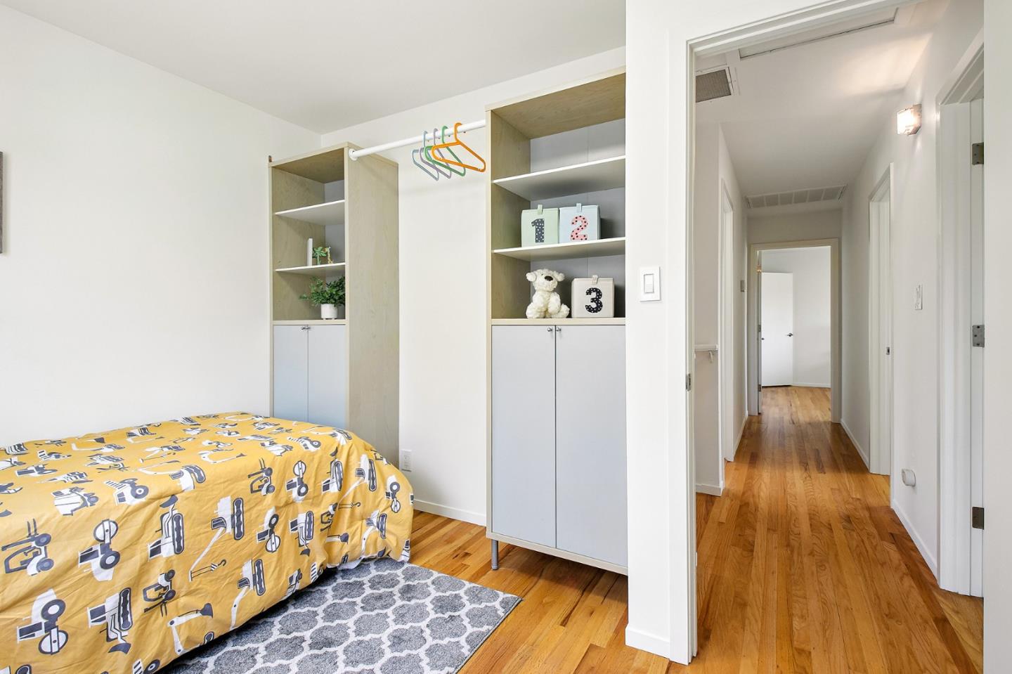 Detail Gallery Image 39 of 56 For 268 S Bernardo Ave, Sunnyvale,  CA 94086 - 4 Beds | 2/1 Baths