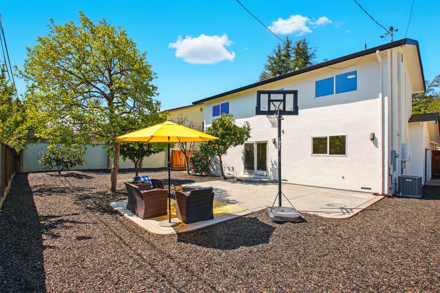 Detail Gallery Image 6 of 56 For 268 S Bernardo Ave, Sunnyvale,  CA 94086 - 4 Beds | 2/1 Baths