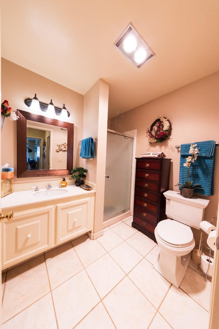 Detail Gallery Image 15 of 34 For 5437 Cribari Grn, San Jose,  CA 95135 - 2 Beds | 2 Baths
