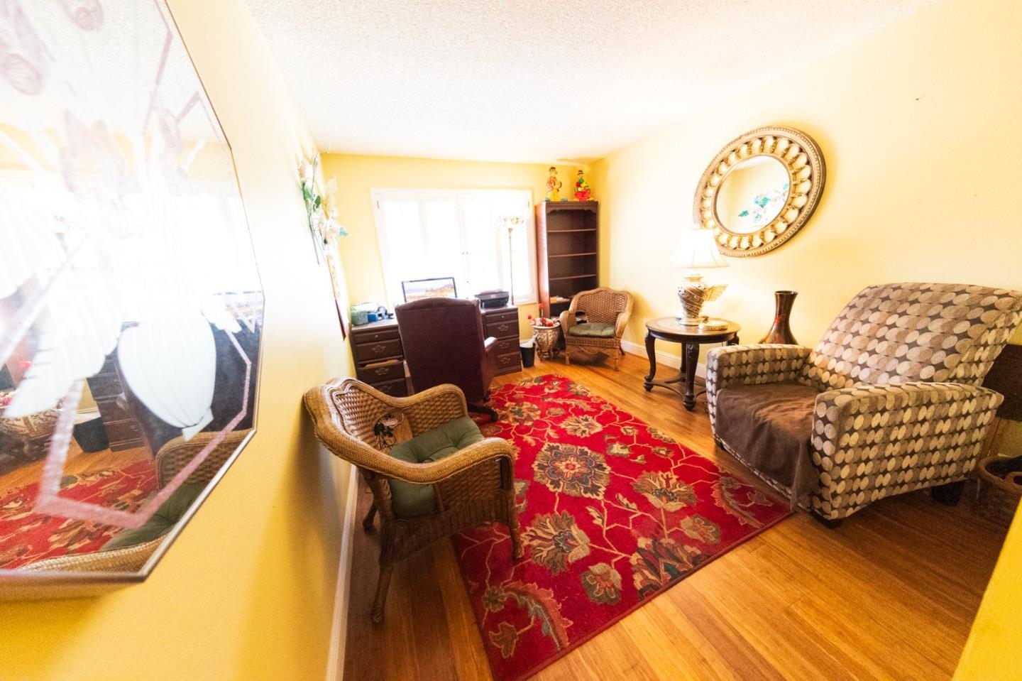 Detail Gallery Image 16 of 34 For 5437 Cribari Grn, San Jose,  CA 95135 - 2 Beds | 2 Baths
