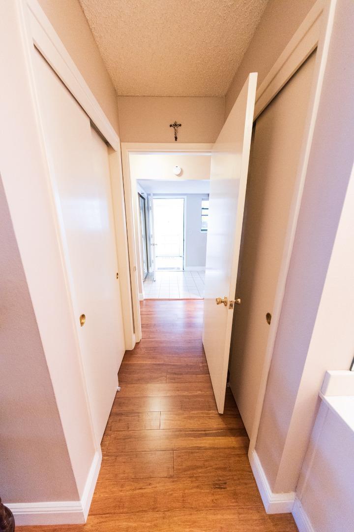 Detail Gallery Image 33 of 34 For 5437 Cribari Grn, San Jose,  CA 95135 - 2 Beds | 2 Baths