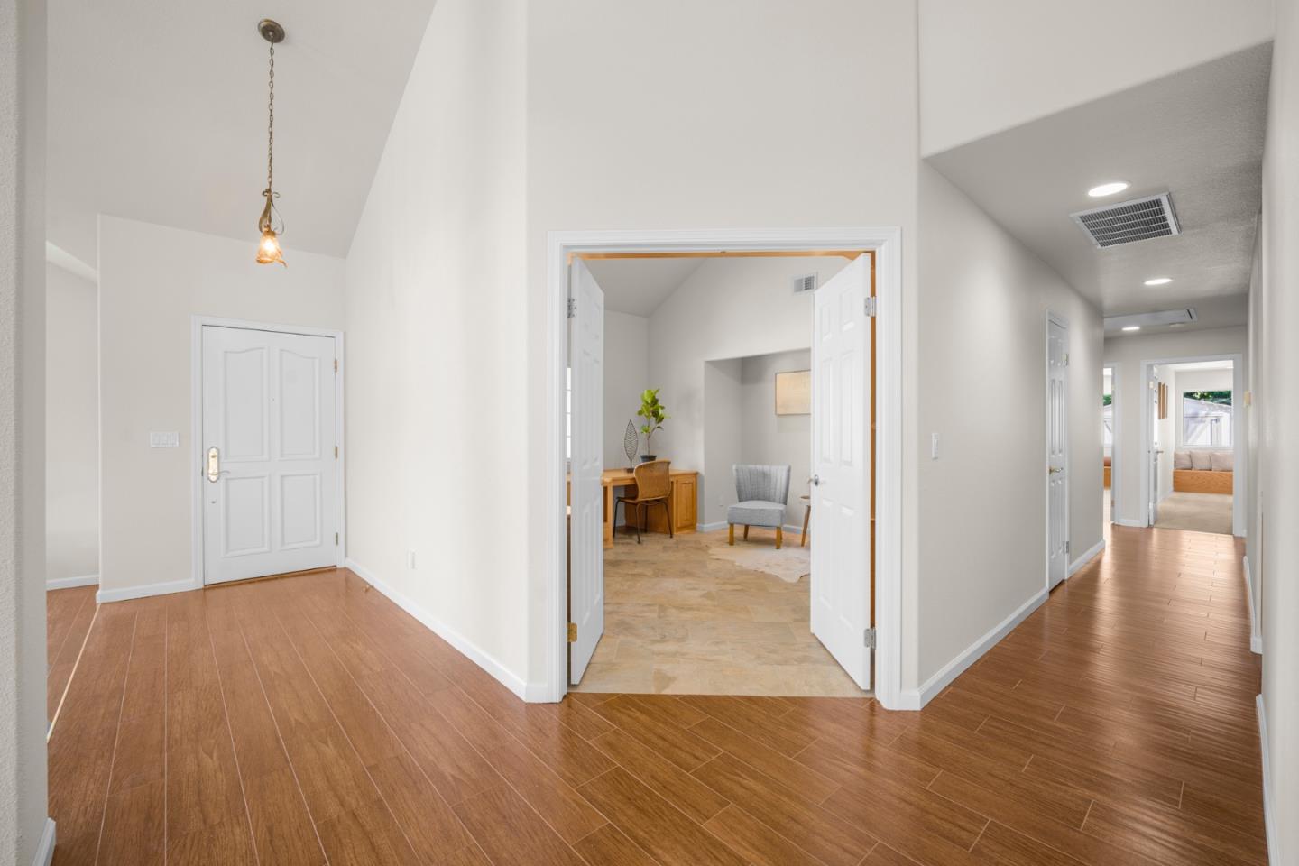 Detail Gallery Image 23 of 43 For 17157 Heatherwood Way, Morgan Hill,  CA 95037 - 4 Beds | 2/1 Baths