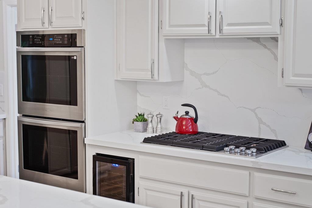 Detail Gallery Image 15 of 44 For 839 Springfield Ter, Sunnyvale,  CA 94087 - 3 Beds | 2/1 Baths