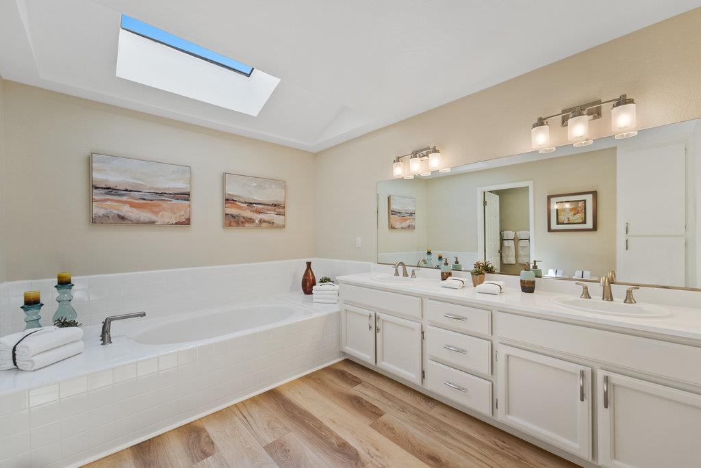 Detail Gallery Image 29 of 44 For 839 Springfield Ter, Sunnyvale,  CA 94087 - 3 Beds | 2/1 Baths