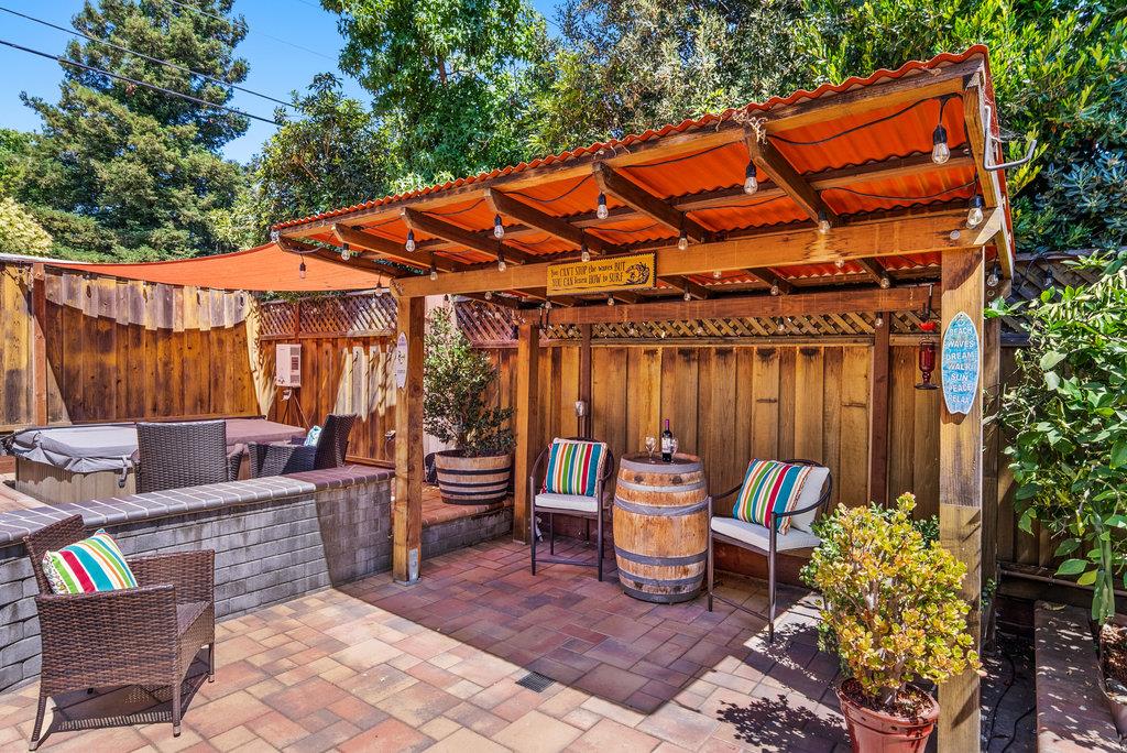 Detail Gallery Image 35 of 44 For 839 Springfield Ter, Sunnyvale,  CA 94087 - 3 Beds | 2/1 Baths