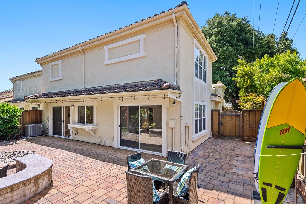 Detail Gallery Image 39 of 44 For 839 Springfield Ter, Sunnyvale,  CA 94087 - 3 Beds | 2/1 Baths