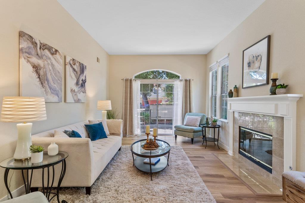 Detail Gallery Image 8 of 44 For 839 Springfield Ter, Sunnyvale,  CA 94087 - 3 Beds | 2/1 Baths