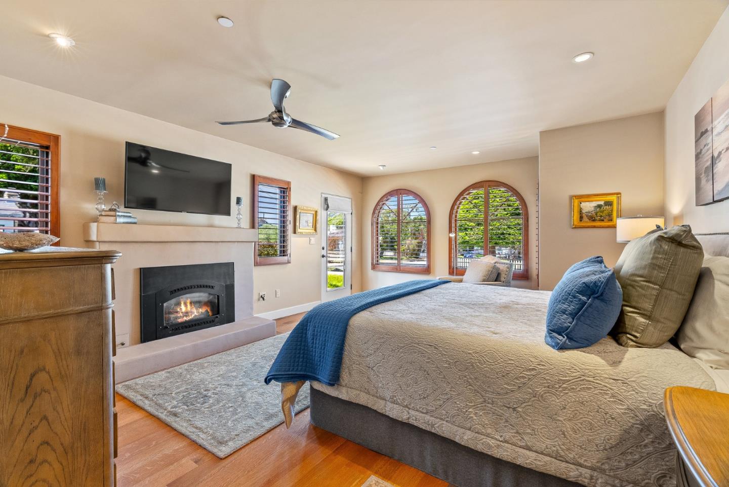 Detail Gallery Image 18 of 37 For 765 Gibson Ave, Pacific Grove,  CA 93950 - 3 Beds | 2 Baths