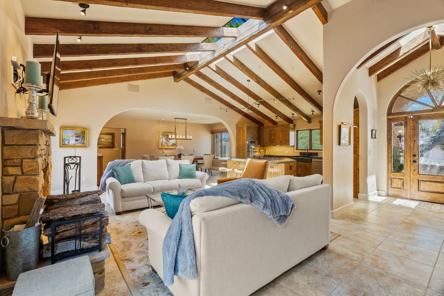 Detail Gallery Image 7 of 37 For 765 Gibson Ave, Pacific Grove,  CA 93950 - 3 Beds | 2 Baths