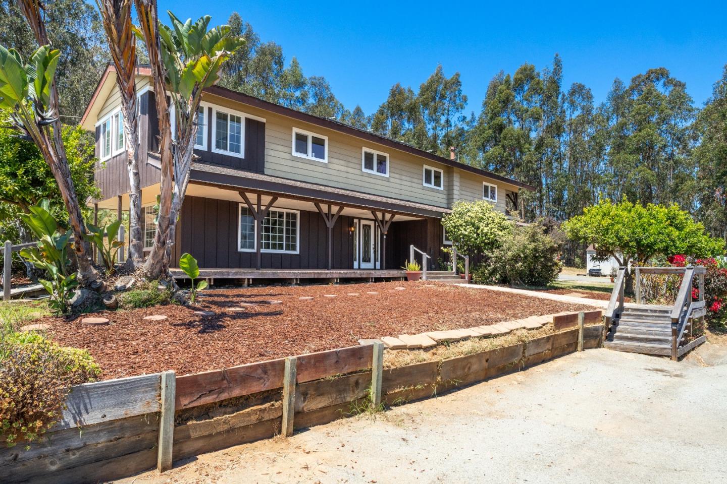 Detail Gallery Image 16 of 46 For 134 Trabing Rd, Watsonville,  CA 95076 - 6 Beds | 3/1 Baths