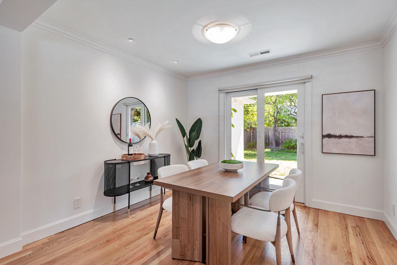 Detail Gallery Image 13 of 33 For 916 Peggy Ln, Menlo Park,  CA 94025 - 2 Beds | 1 Baths