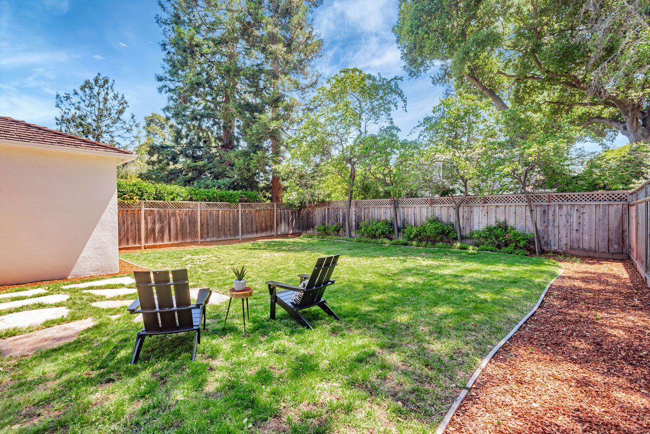 Detail Gallery Image 25 of 33 For 916 Peggy Ln, Menlo Park,  CA 94025 - 2 Beds | 1 Baths