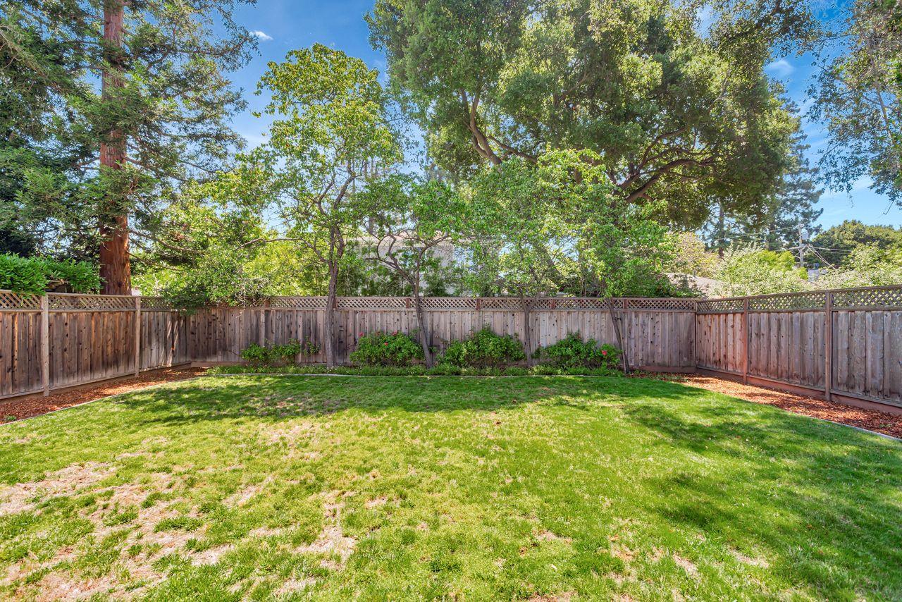 Detail Gallery Image 26 of 33 For 916 Peggy Ln, Menlo Park,  CA 94025 - 2 Beds | 1 Baths