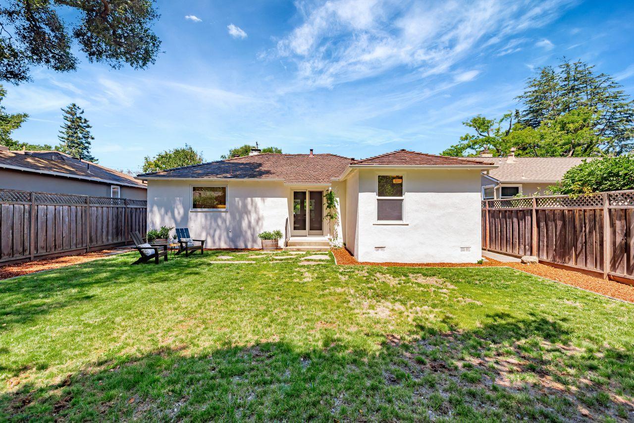 Detail Gallery Image 28 of 33 For 916 Peggy Ln, Menlo Park,  CA 94025 - 2 Beds | 1 Baths