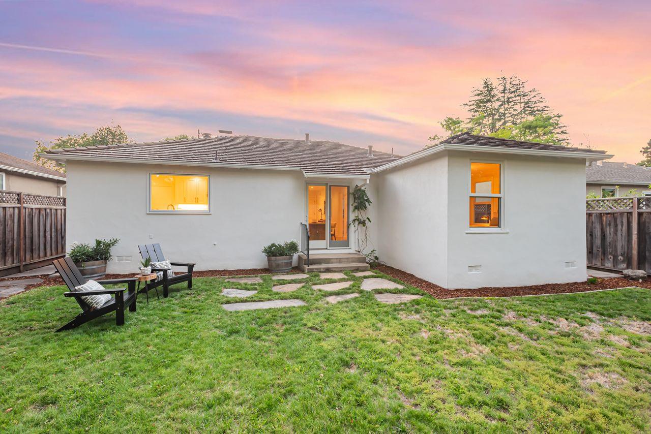 Detail Gallery Image 29 of 33 For 916 Peggy Ln, Menlo Park,  CA 94025 - 2 Beds | 1 Baths