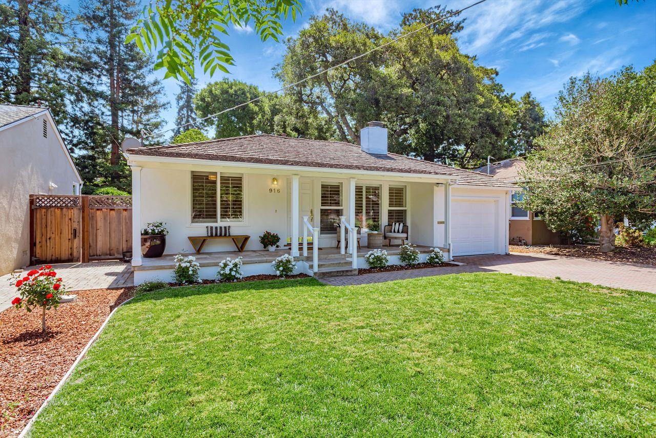 Detail Gallery Image 3 of 33 For 916 Peggy Ln, Menlo Park,  CA 94025 - 2 Beds | 1 Baths