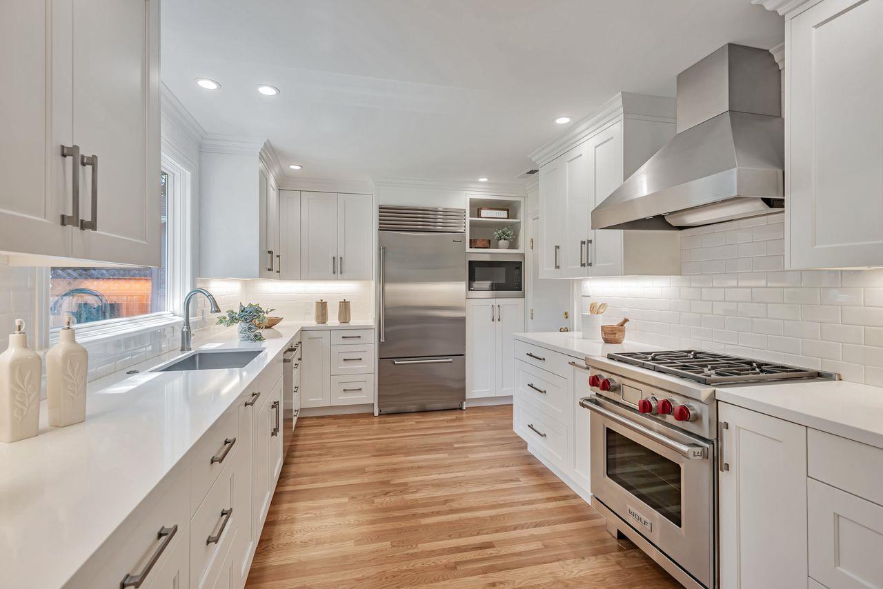 Detail Gallery Image 9 of 33 For 916 Peggy Ln, Menlo Park,  CA 94025 - 2 Beds | 1 Baths