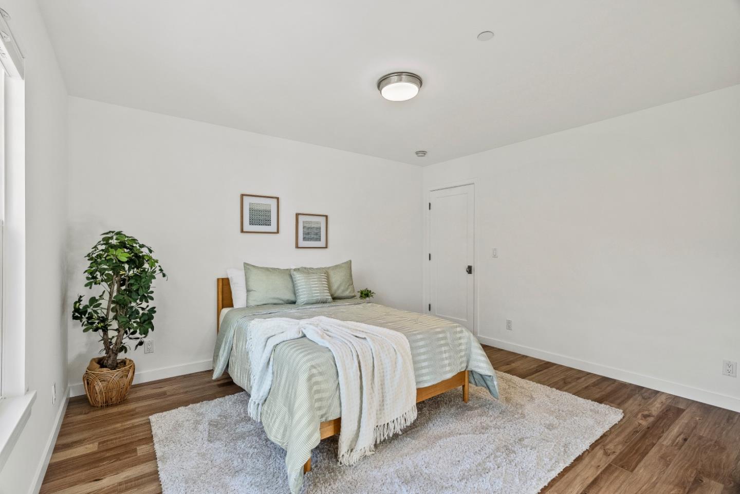 Detail Gallery Image 19 of 80 For 2200 Dolphin Dr, Aptos,  CA 95003 - 4 Beds | 3 Baths