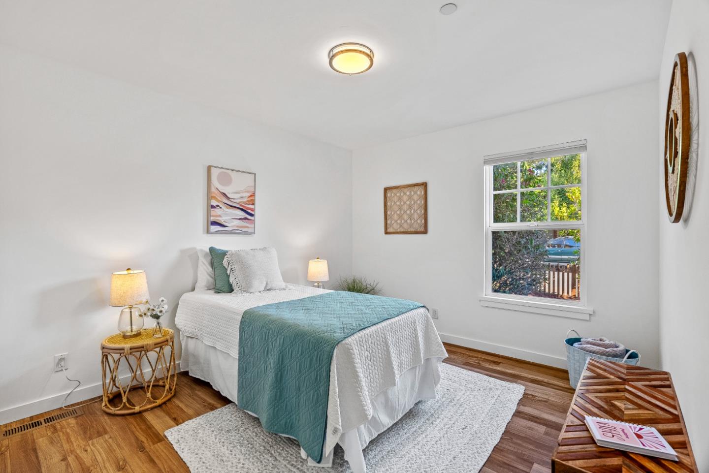 Detail Gallery Image 21 of 80 For 2200 Dolphin Dr, Aptos,  CA 95003 - 4 Beds | 3 Baths