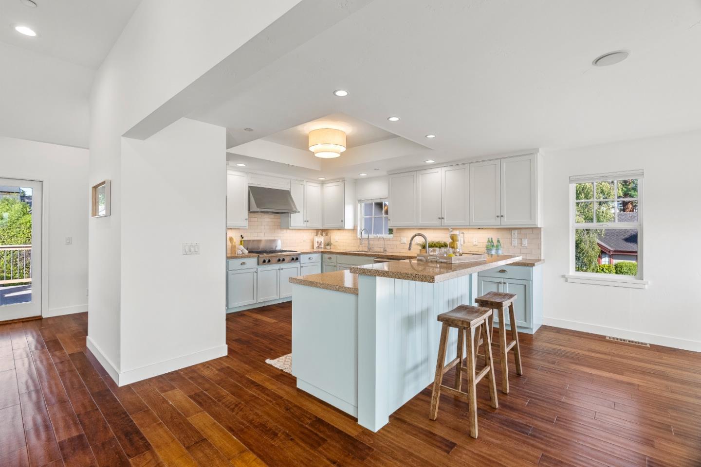 Detail Gallery Image 30 of 80 For 2200 Dolphin Dr, Aptos,  CA 95003 - 4 Beds | 3 Baths