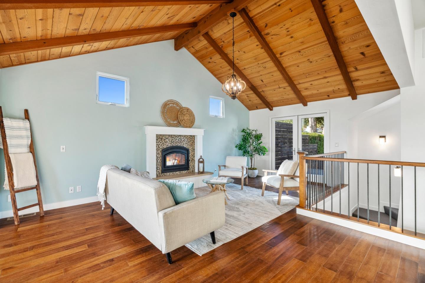 Detail Gallery Image 36 of 80 For 2200 Dolphin Dr, Aptos,  CA 95003 - 4 Beds | 3 Baths