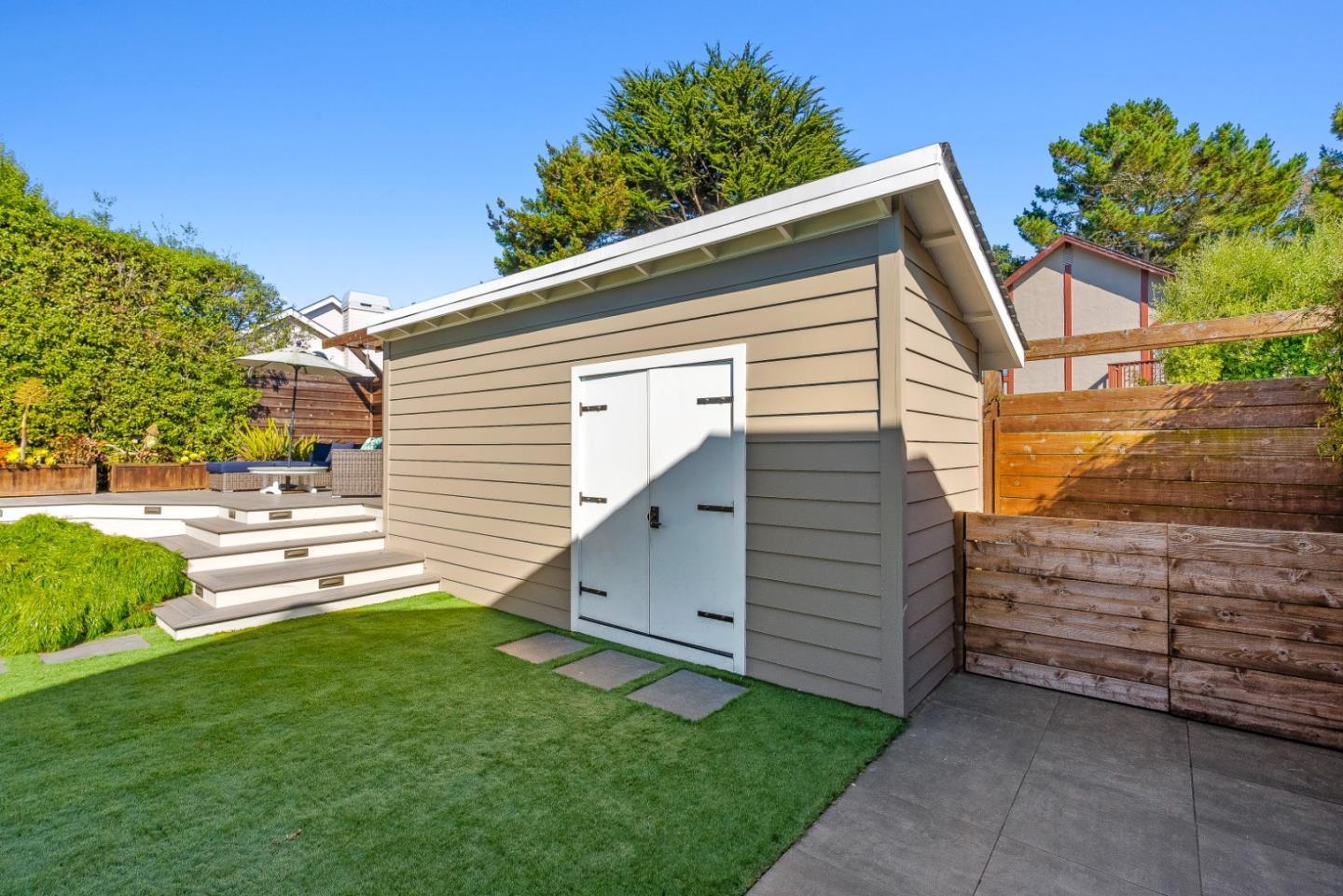 Detail Gallery Image 46 of 80 For 2200 Dolphin Dr, Aptos,  CA 95003 - 4 Beds | 3 Baths