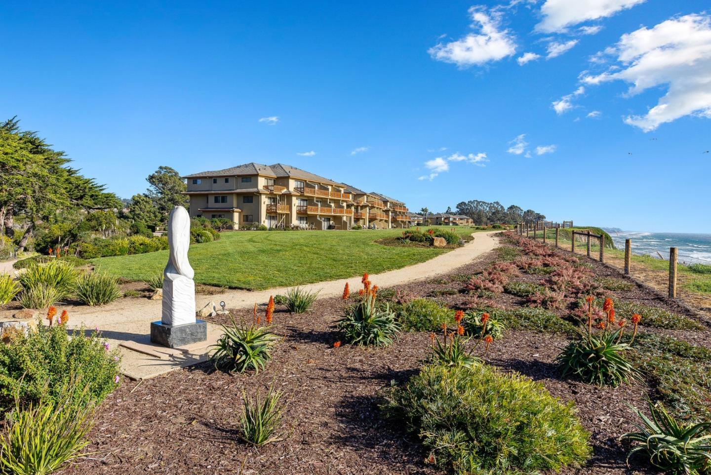 Detail Gallery Image 64 of 80 For 2200 Dolphin Dr, Aptos,  CA 95003 - 4 Beds | 3 Baths