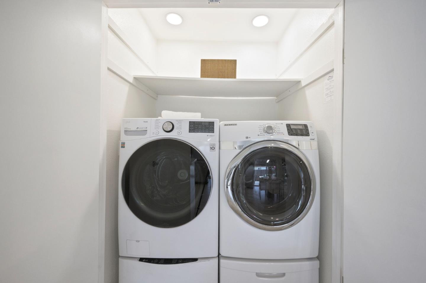 Detail Gallery Image 15 of 60 For 1114 Lily Ave, Sunnyvale,  CA 94086 - 3 Beds | 2 Baths