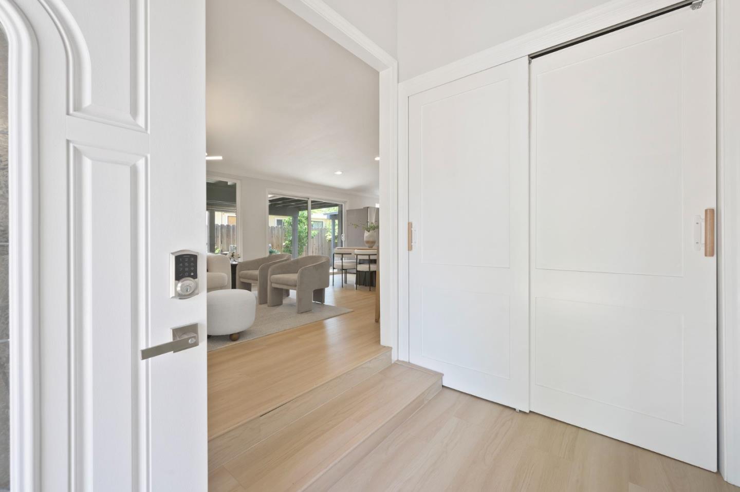 Detail Gallery Image 2 of 60 For 1114 Lily Ave, Sunnyvale,  CA 94086 - 3 Beds | 2 Baths