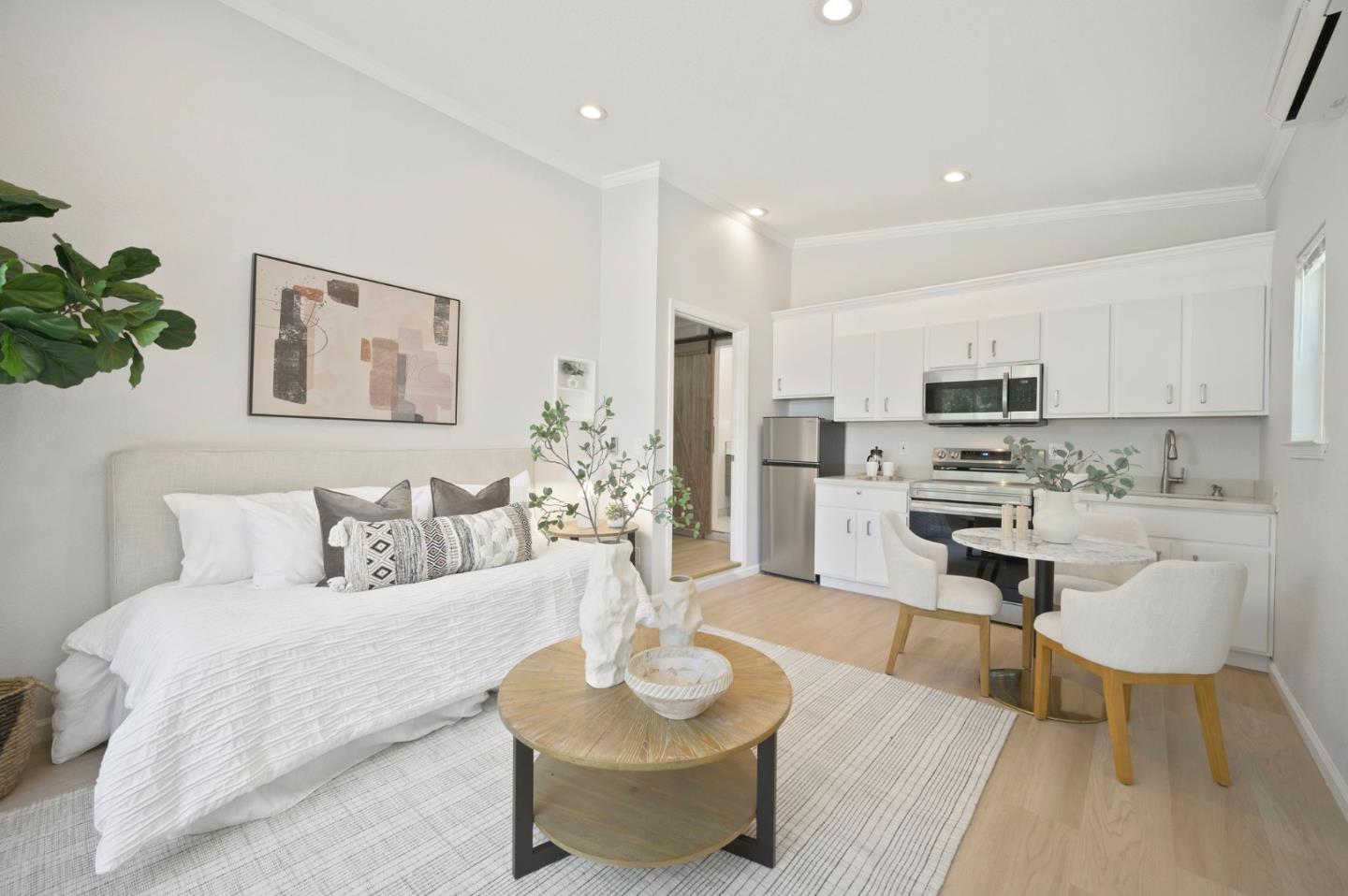 Detail Gallery Image 31 of 60 For 1114 Lily Ave, Sunnyvale,  CA 94086 - 3 Beds | 2 Baths