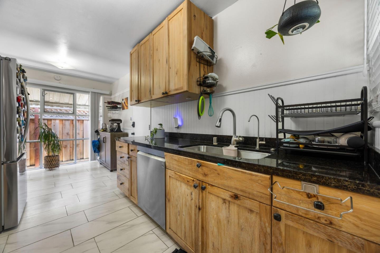 Detail Gallery Image 11 of 28 For 88 Newhall St, Hayward,  CA 94544 - 3 Beds | 2 Baths