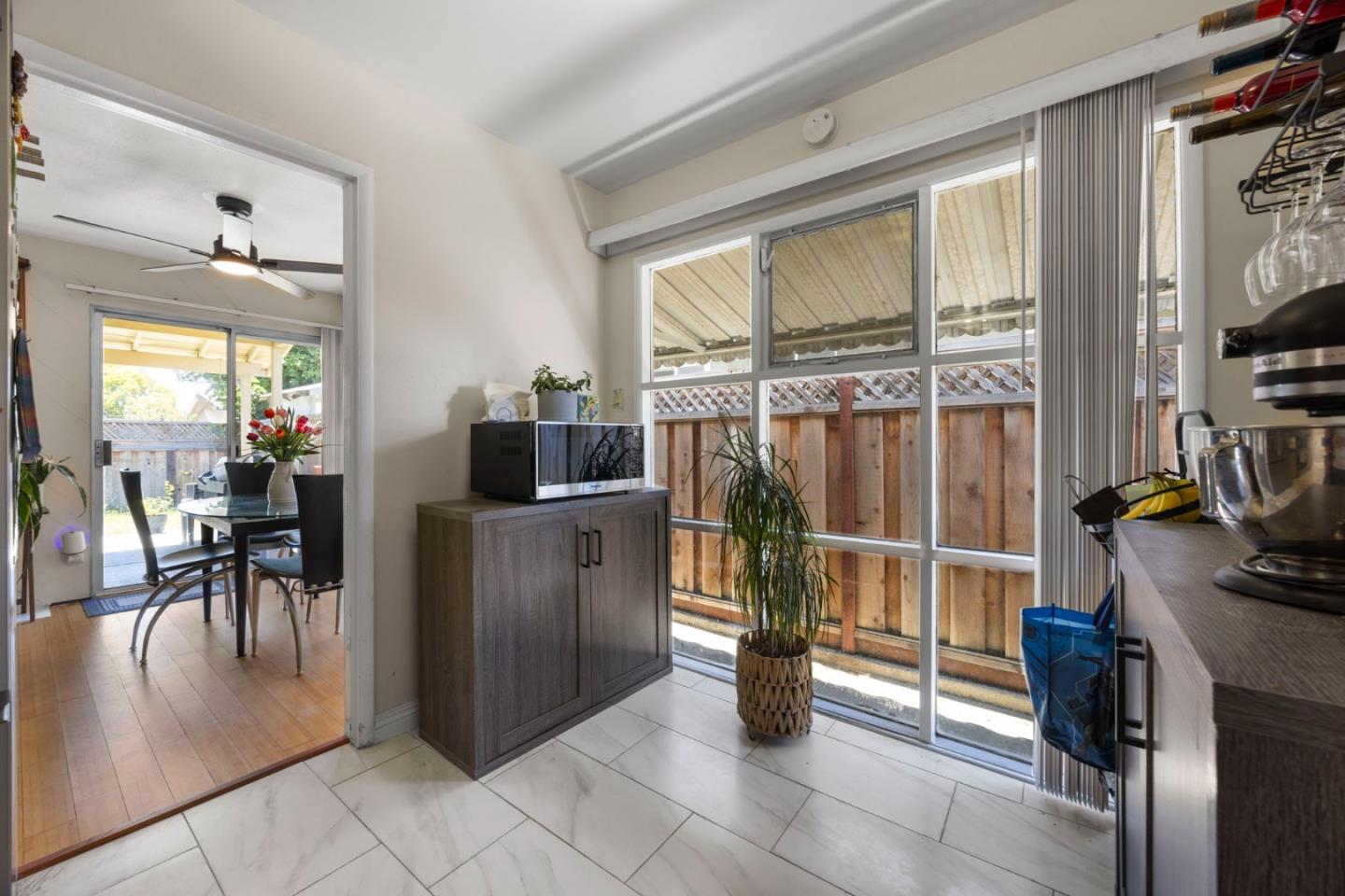Detail Gallery Image 13 of 28 For 88 Newhall St, Hayward,  CA 94544 - 3 Beds | 2 Baths