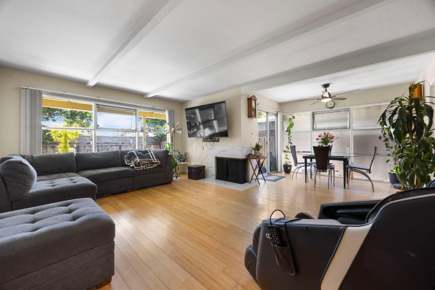 Detail Gallery Image 5 of 28 For 88 Newhall St, Hayward,  CA 94544 - 3 Beds | 2 Baths