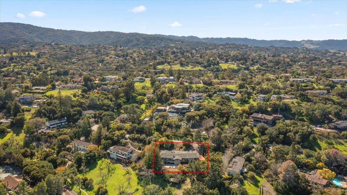 Detail Gallery Image 53 of 56 For 12650 Viscaino Ct, Los Altos Hills,  CA 94022 - 4 Beds | 3 Baths