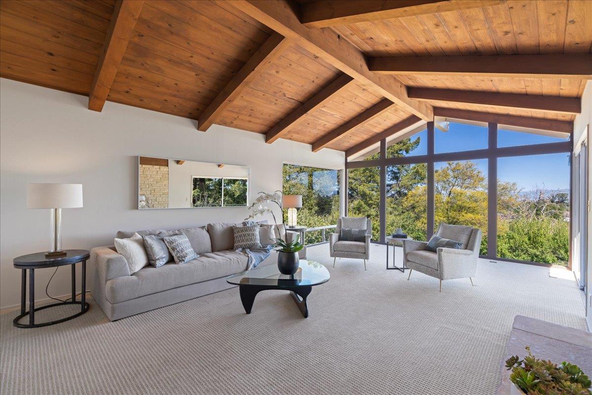 Detail Gallery Image 9 of 56 For 12650 Viscaino Ct, Los Altos Hills,  CA 94022 - 4 Beds | 3 Baths