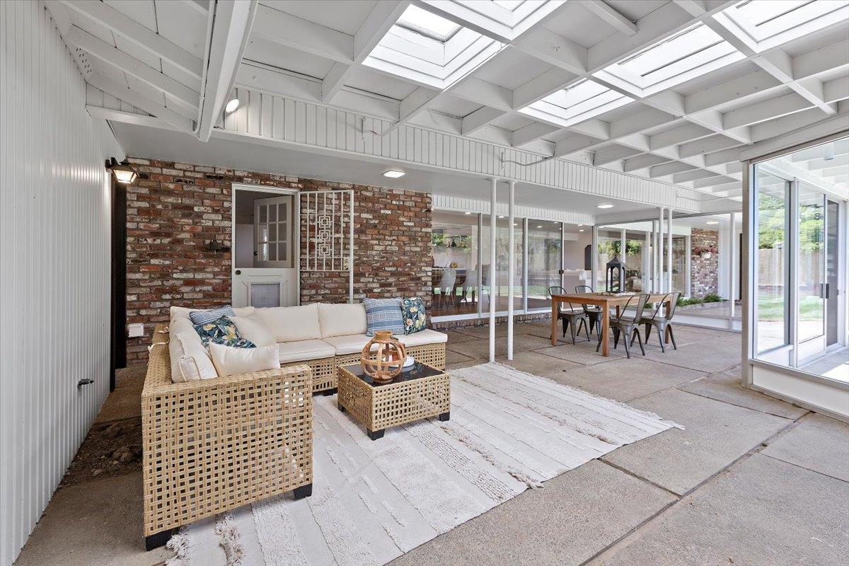 Detail Gallery Image 38 of 62 For 190 W San Martin Ave, San Martin,  CA 95046 - 3 Beds | 3 Baths