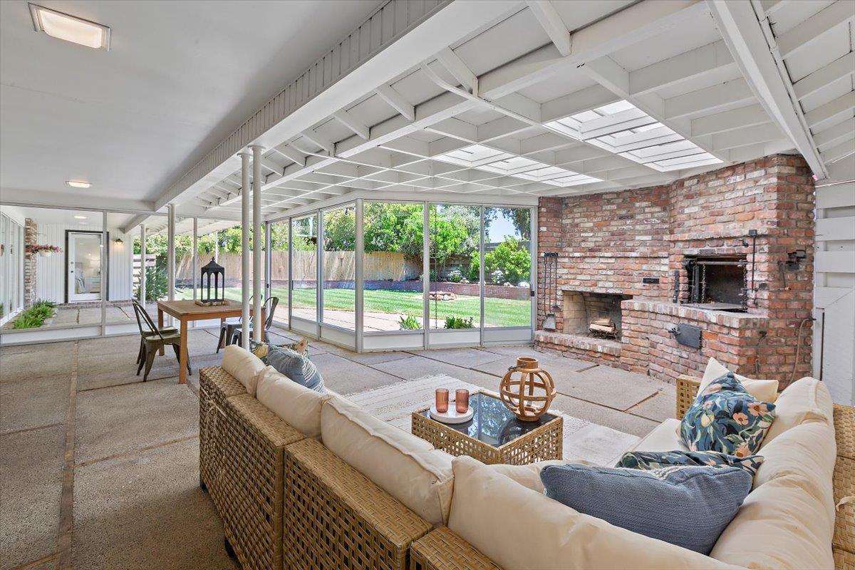 Detail Gallery Image 39 of 62 For 190 W San Martin Ave, San Martin,  CA 95046 - 3 Beds | 3 Baths