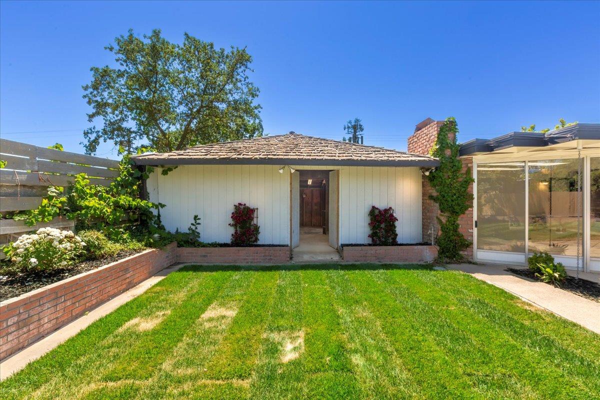 Detail Gallery Image 44 of 62 For 190 W San Martin Ave, San Martin,  CA 95046 - 3 Beds | 3 Baths