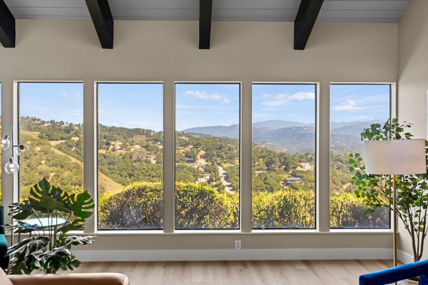 Detail Gallery Image 6 of 32 For 13399 Middle Canyon Rd, Carmel Valley,  CA 93924 - 3 Beds | 3 Baths