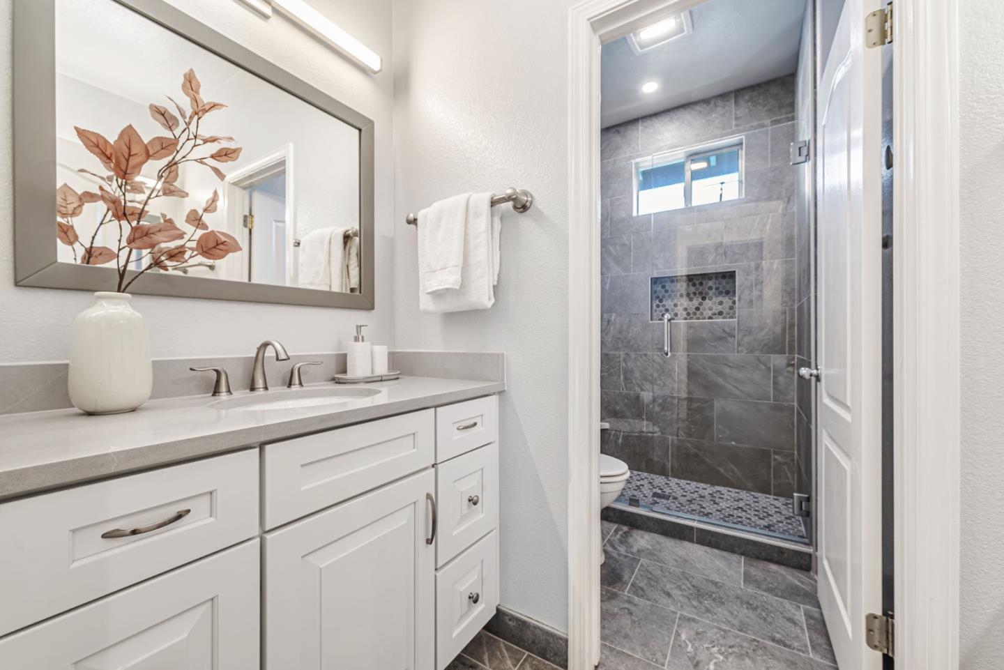 Detail Gallery Image 33 of 44 For 1257 Cobblestone Dr, Campbell,  CA 95008 - 5 Beds | 3 Baths