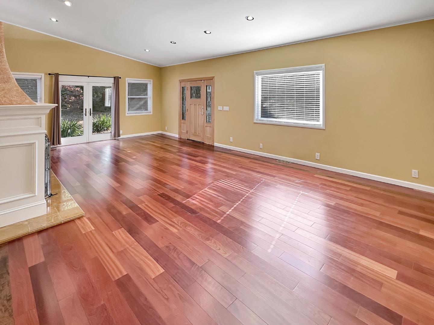 Detail Gallery Image 5 of 24 For 225 Lindenbrook Rd, Woodside,  CA 94062 - 3 Beds | 2 Baths