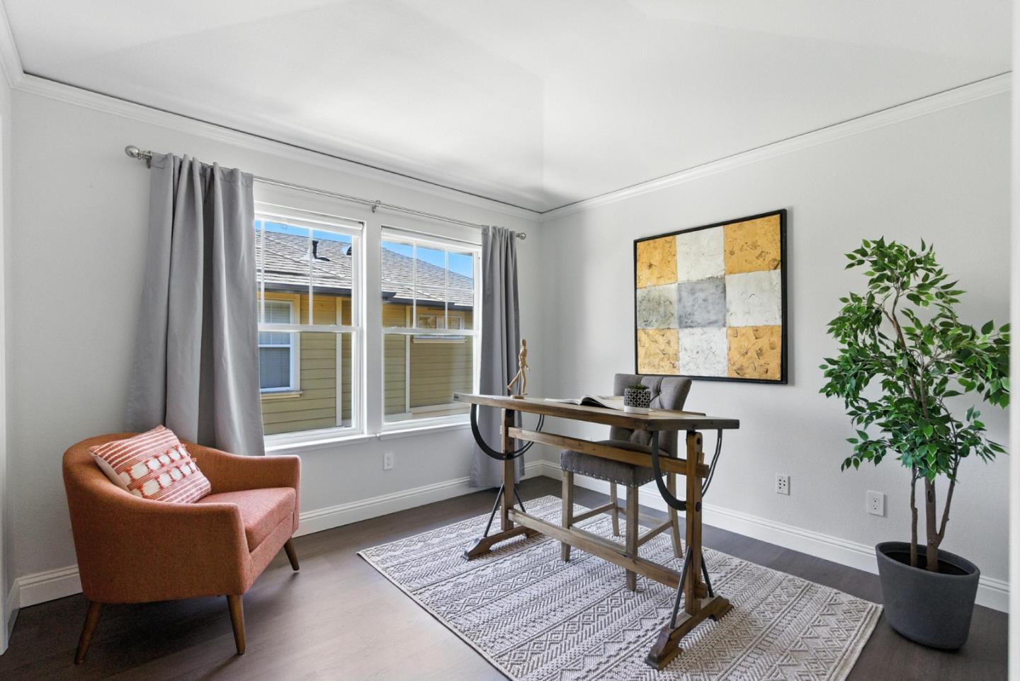 Detail Gallery Image 14 of 39 For 106 Mill Rd, Los Gatos,  CA 95032 - 4 Beds | 2/1 Baths