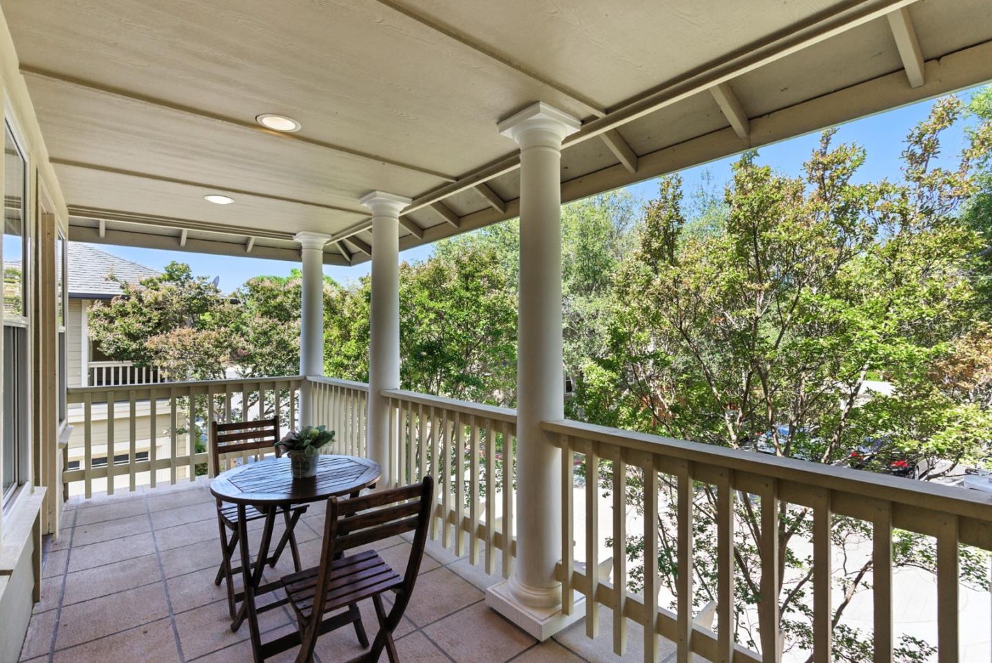 Detail Gallery Image 16 of 39 For 106 Mill Rd, Los Gatos,  CA 95032 - 4 Beds | 2/1 Baths